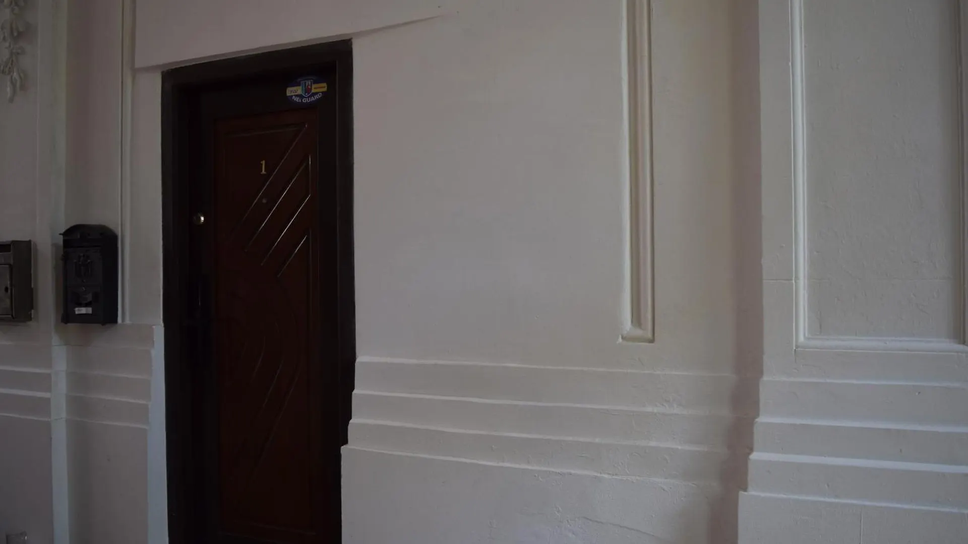 Grand Boulevard Apartment At Piata Romana Bucharest Romania